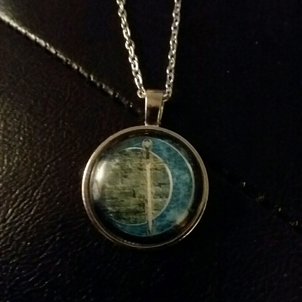 Glass Pendant Necklace